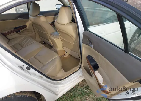 2008 Honda Accord Exl z USA, uszkodzony, nr VIN 1HGCP26828A009968